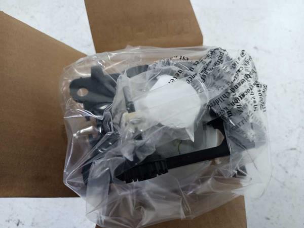 FEU ANTIBROUILLARD PEUGEOT 208/ PARTNER/ 2008/ CITROEN BERLINGO/ C3 PICASSO/ C4 CACTUS - Vue 2